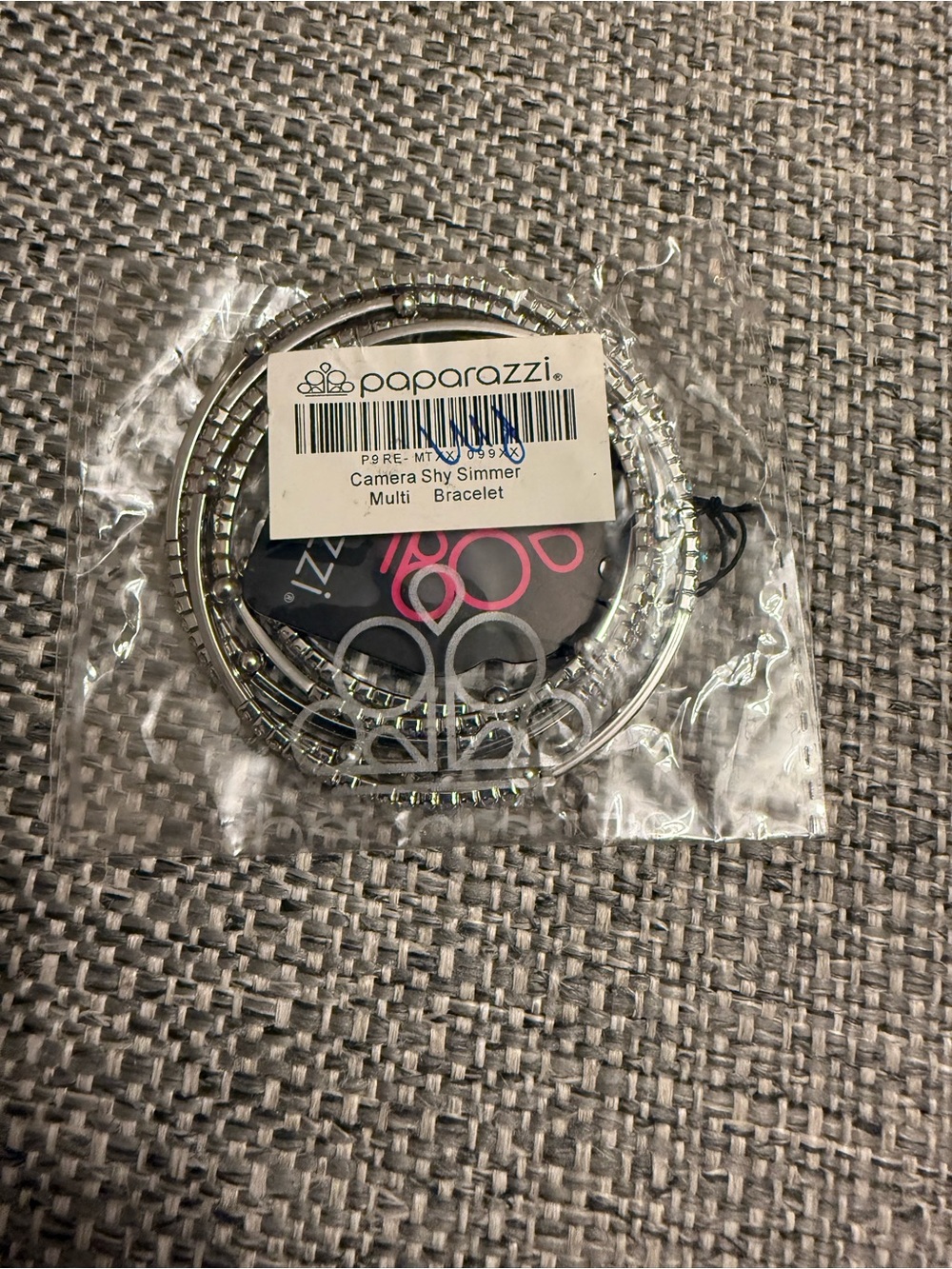 NWT Paparazzi Camera Shy Shimmer Multi Bracelet - Silver